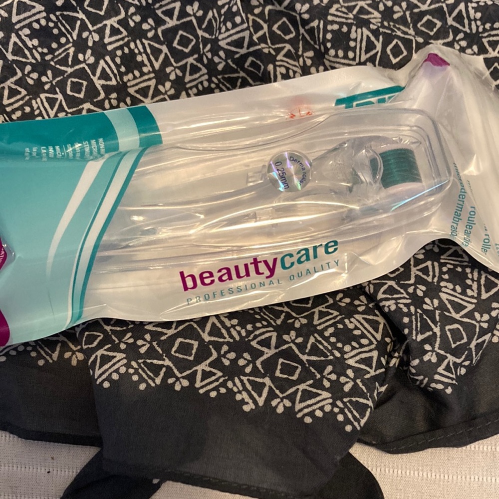 NWT TRIM Microderma roller 0.25mm derma roller